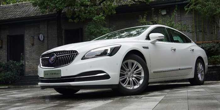 試駕君越30H丨美國車要是省起油來，連日本車都害怕！