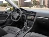 Volkswagen-Golf-2017-800-34