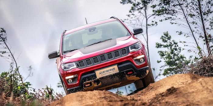 純種血統城市精英 Jeep指南者對本田CR-V
