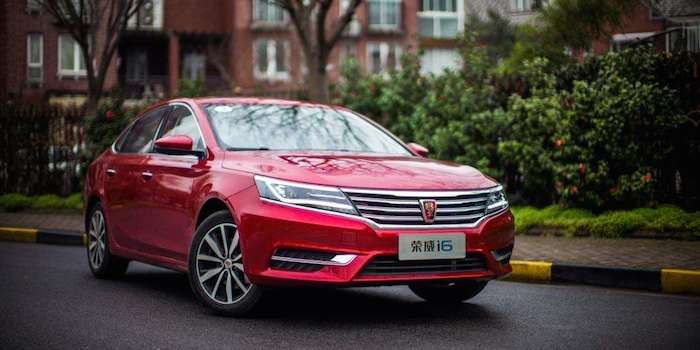 網紅車又破吉尼斯，榮威i6竟出狠招逼迫合資車