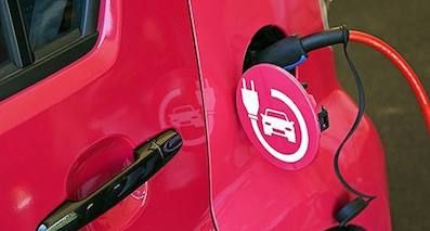 因乘用車雙積分政策 重新布局新能源？
