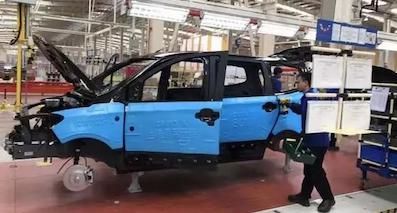 “神車”出國(guó)門，印尼版宏光Confero S下線