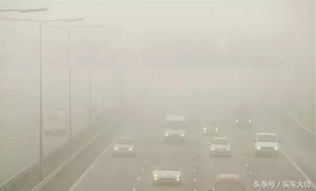 不打轉向燈也會扣光12分 比海燕系統還可怕 史上最嚴交通整治來了！