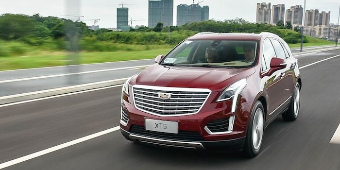 換9AT/搭載弱混 試新款凱迪拉克XT5 28E