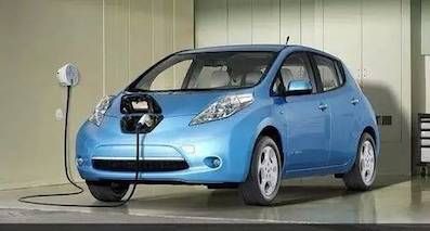 邊走邊思：開一輛電動汽車到底能省多少錢？