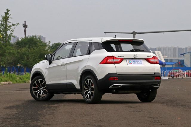 中華V3 2017款 1.5T AT旗艦型