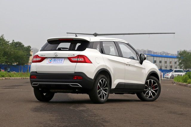 中華V3 2017款 1.5T AT旗艦型