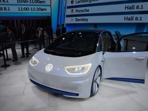 電動汽車，奔馳C級，寶馬3系，奧迪A4，車企電動汽車計劃,奔馳電動車，寶馬電動車，奧迪電動車