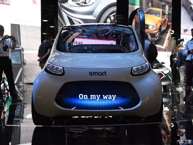 電動汽車，奔馳C級，寶馬3系，奧迪A4，車企電動汽車計劃,奔馳電動車，寶馬電動車，奧迪電動車