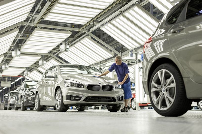 bmw-production-facilites-designboom02.jpg