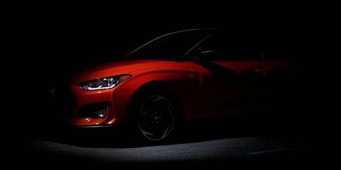 亮相在即 現代新Veloster飛思發布最新預告