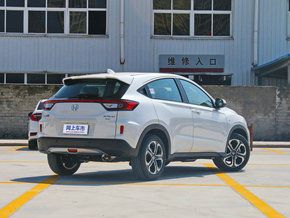 不竄就不栽跟頭 15萬自吸發(fā)動機+CVT組合的SUV-圖3