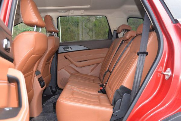 六萬(wàn)元起能買(mǎi)到的7座SUV 三款自主大空間SUV推薦-圖8