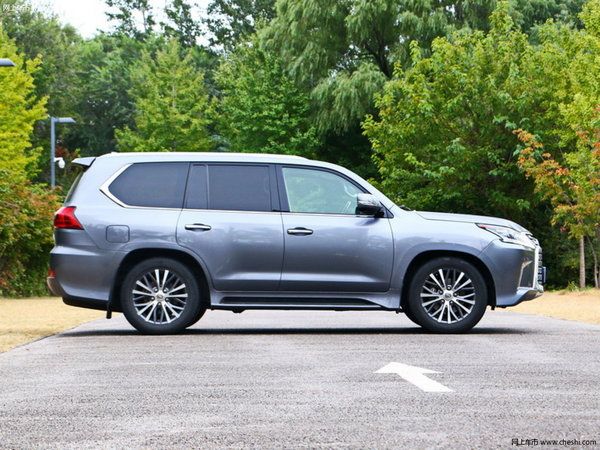 車長五米大佬最愛 百萬級(jí)大塊頭SUV推薦-圖4