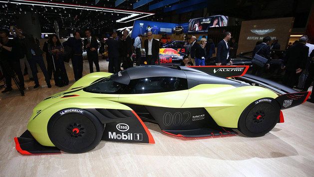 2018日內瓦車展 Valkyrie AMR Pro亮相