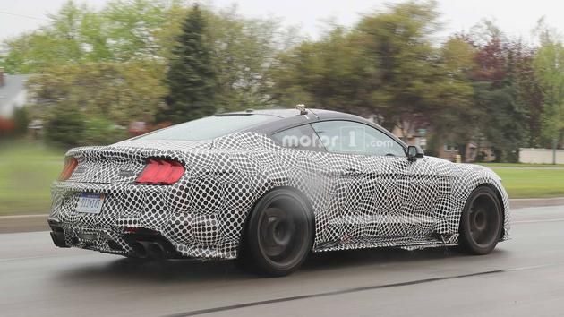Shelby GT500諜照曝光 搭載5.2L V8機(jī)械增壓引擎