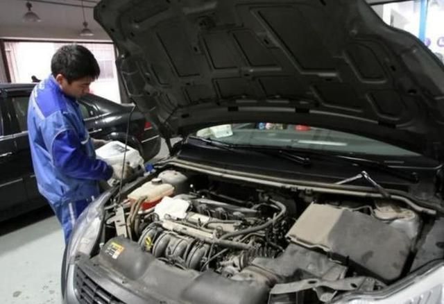 4S店員工提醒 這些汽車保養不要做 做了也是送錢
