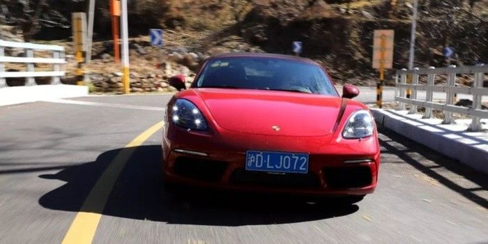 試駕保時捷718 Boxster S 真香！
