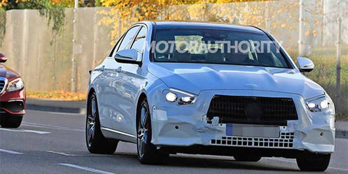 奔馳E級中期改款車型諜照曝光 預計2019年上市