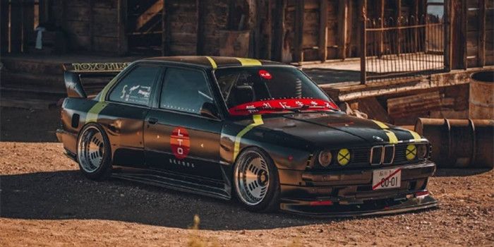 BMW E30