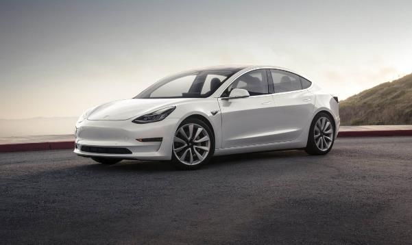 平價(jià)版特斯拉Model 3交付時(shí)間推遲4周
