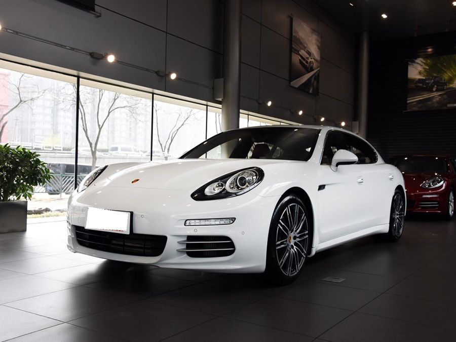 保時捷召回5.7萬輛Cayenne、Panamera
