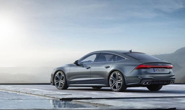 2020款奧迪S7搭載2.9T+48V輕混系統(tǒng),4.5秒破百,比奔馳CLS更厚道