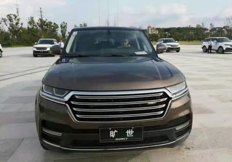 外觀酷似攬勝 漢龍首款SUV 定名“曠世”