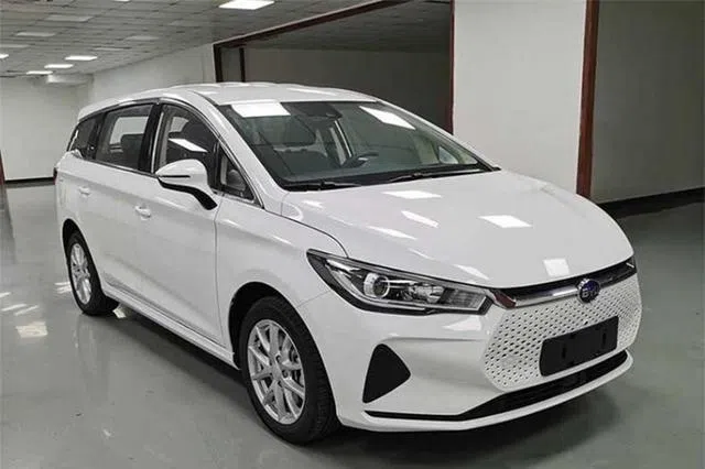續(xù)航可達(dá)500km 新款比亞迪e6將年內(nèi)發(fā)布