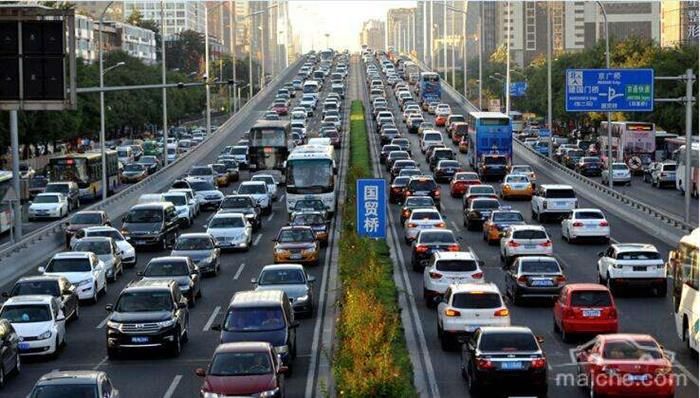 國家統計局：7月汽車類消費增長12.3%
