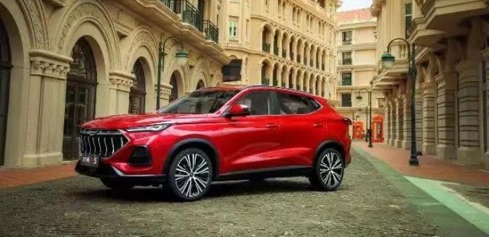 為90后打造的SUV 長安歐尚X5上市6.99萬起