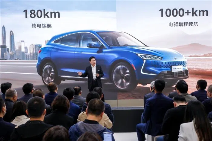 電池，華為，新能源汽車,電動(dòng)汽車,特斯拉,華為