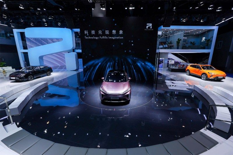 量產版ES33領銜 R汽車全系亮相成都車展