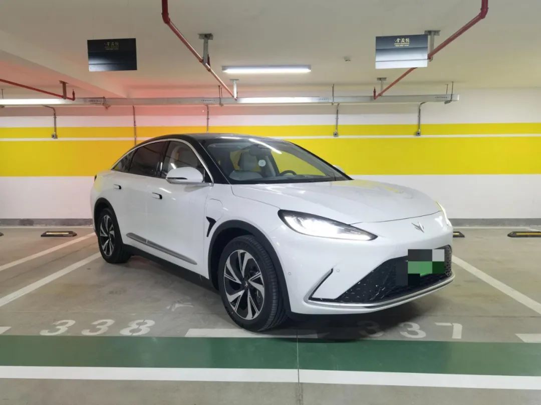 接近30萬，為什么車主選擇了極狐阿爾法S？