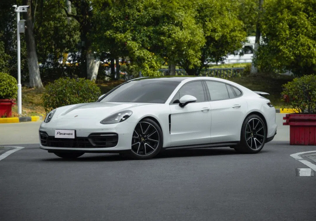 存自燃風(fēng)險(xiǎn),保時(shí)捷召回5萬(wàn)余輛Panamera