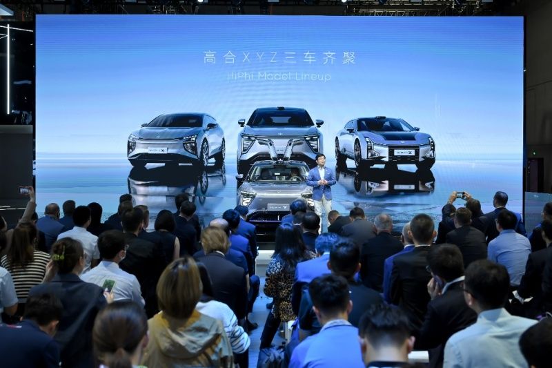 高合HiPhi X Y Z齊聚車展，海外戰略正式開啟