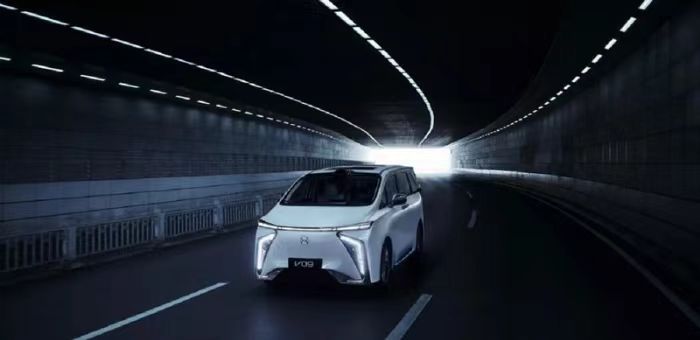 為車主提供10億創業基金 合創V09售31.88萬起