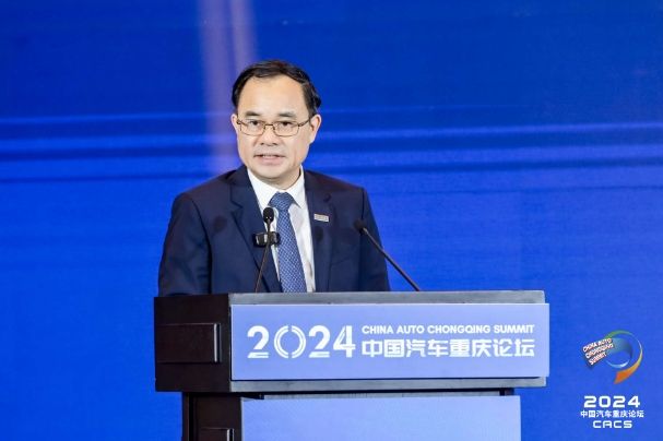 朱華榮：汽車行業“卷”出新高度 新時代在路上