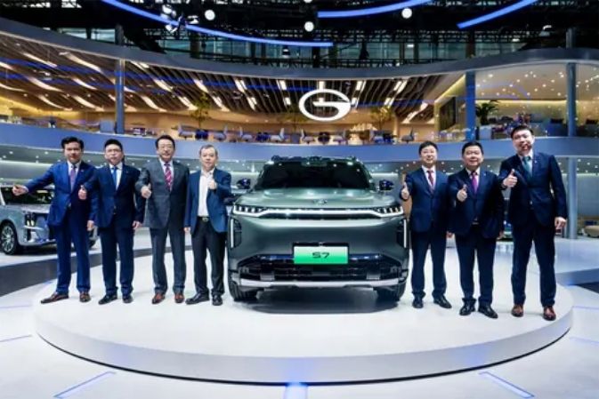廣汽集團攜5款全新車型亮相廣州車展 傳祺S7全球首次亮相
