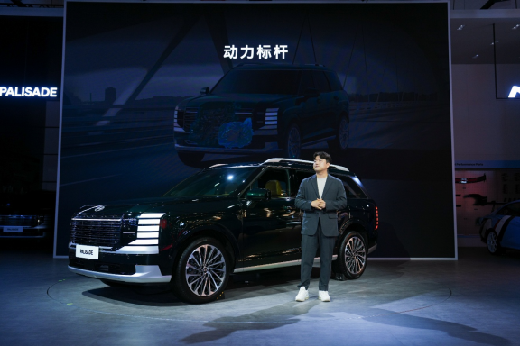 新一代帕里斯帝成都車展預售 29.38萬元起