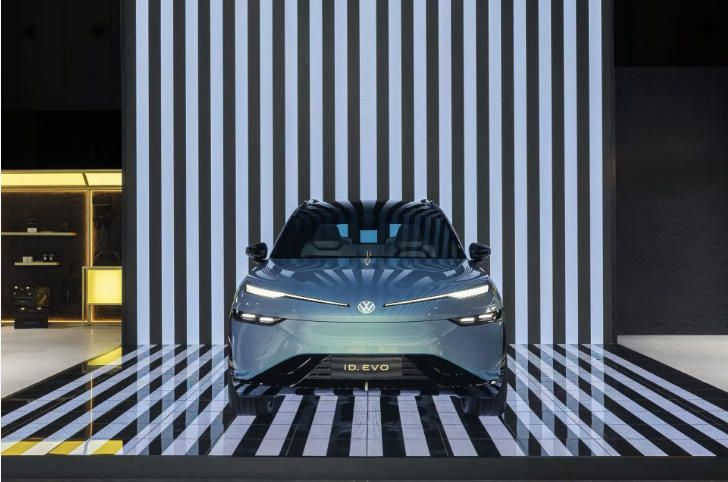 首款全時互聯純電全尺寸SUV ID. EVO概念車成都車展首秀